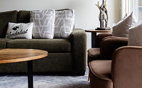 Misty Mountain- Premium 2 Bedroom Mountain View